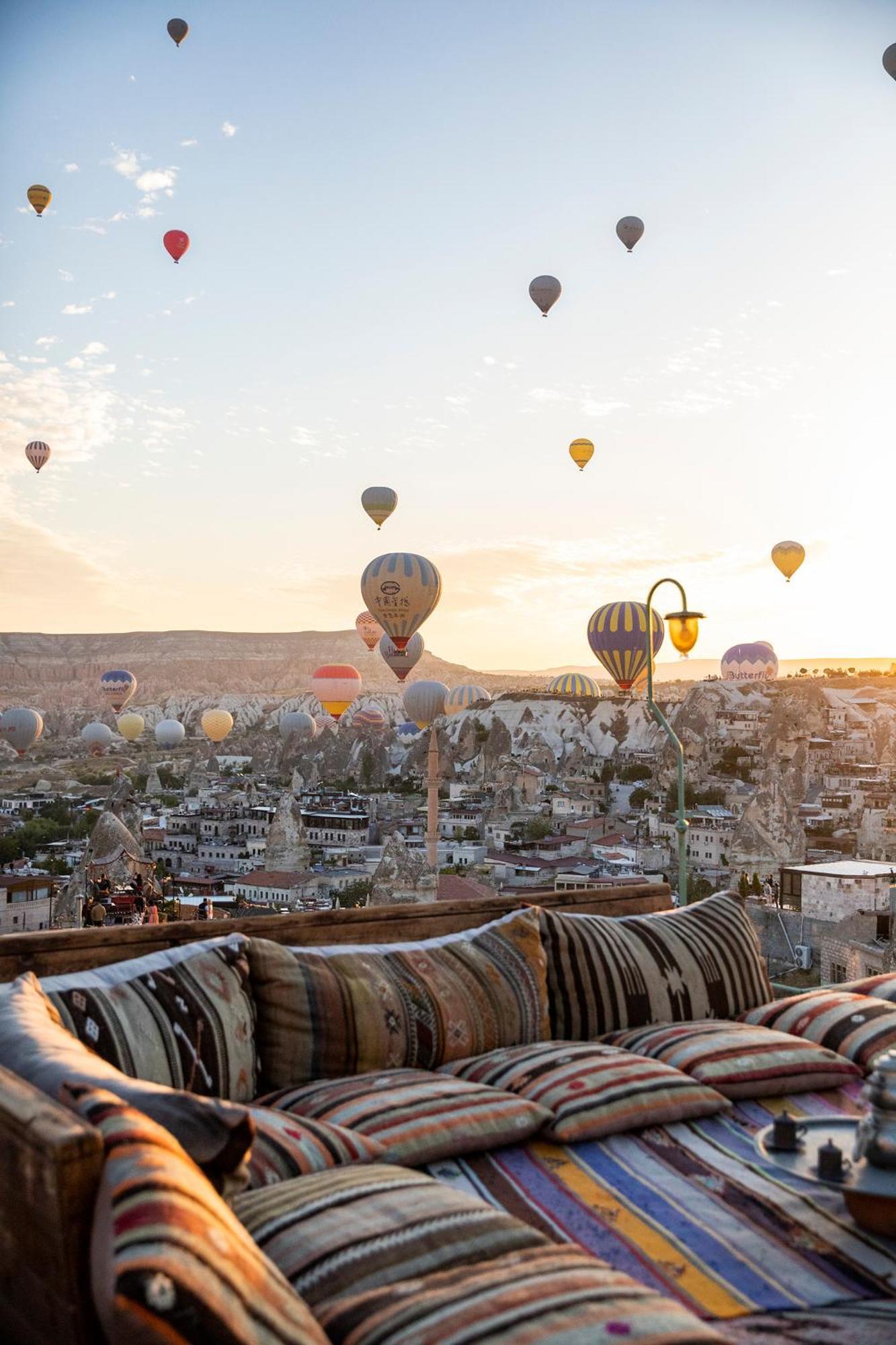 Charming Cave Hotel Goreme Exterior photo